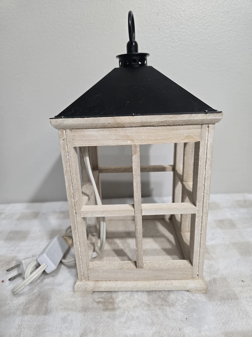Candle Warmers Etc. Wooden Warmer Lantern Weathered White/Black 25W 120v